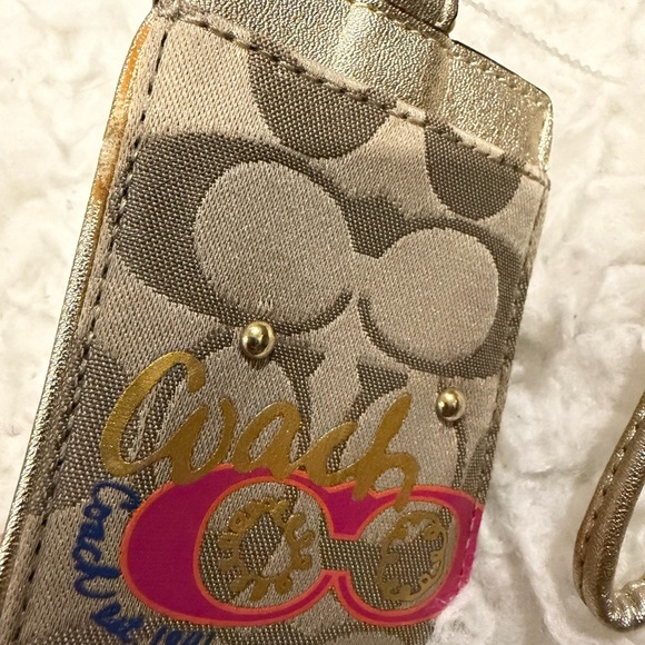 Coach Signature Lanyard with Pink and Gold Details - Picture 3 of 4